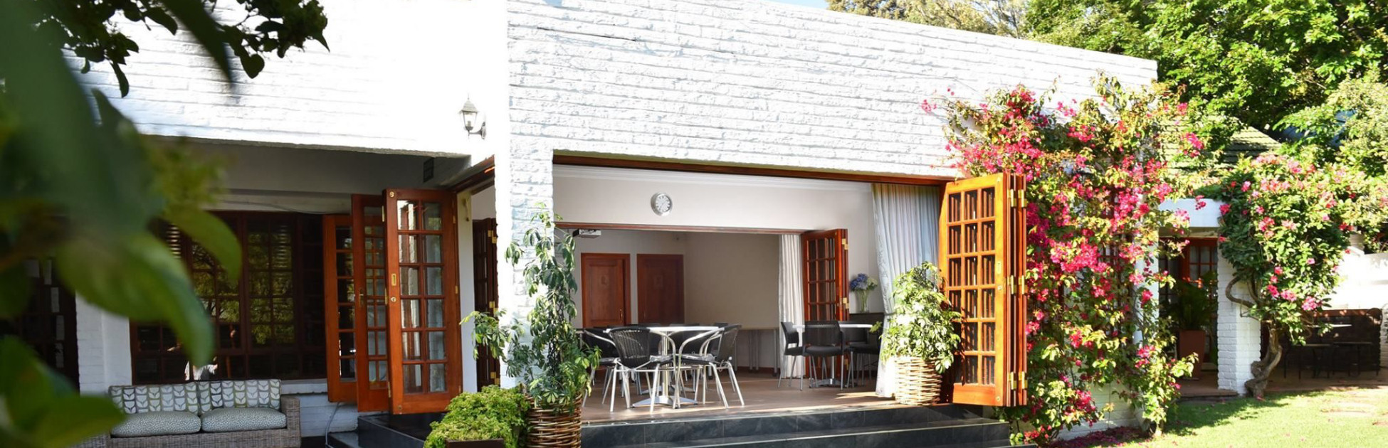 Rivonia Bed & Breakfast - Bed & Breakfast in Sandton