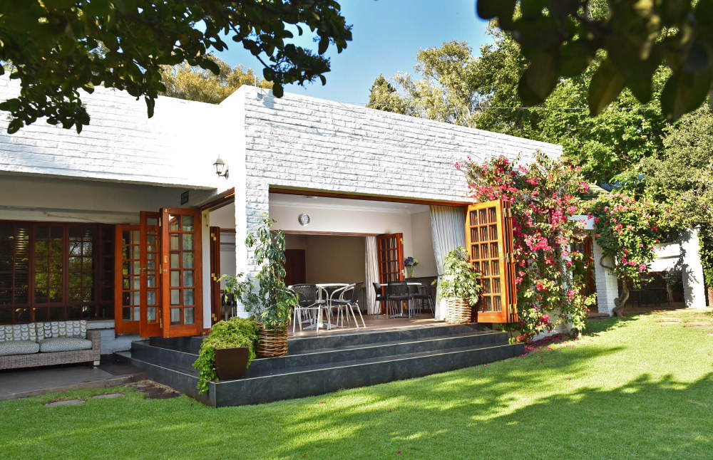 Rugby World Cup kick starts Rivonia B&B